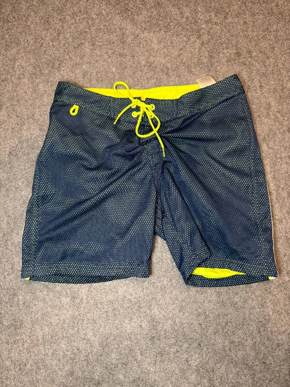 Sundek Mesh Board Shorts Navy Neon Yellow Men’s Size 30